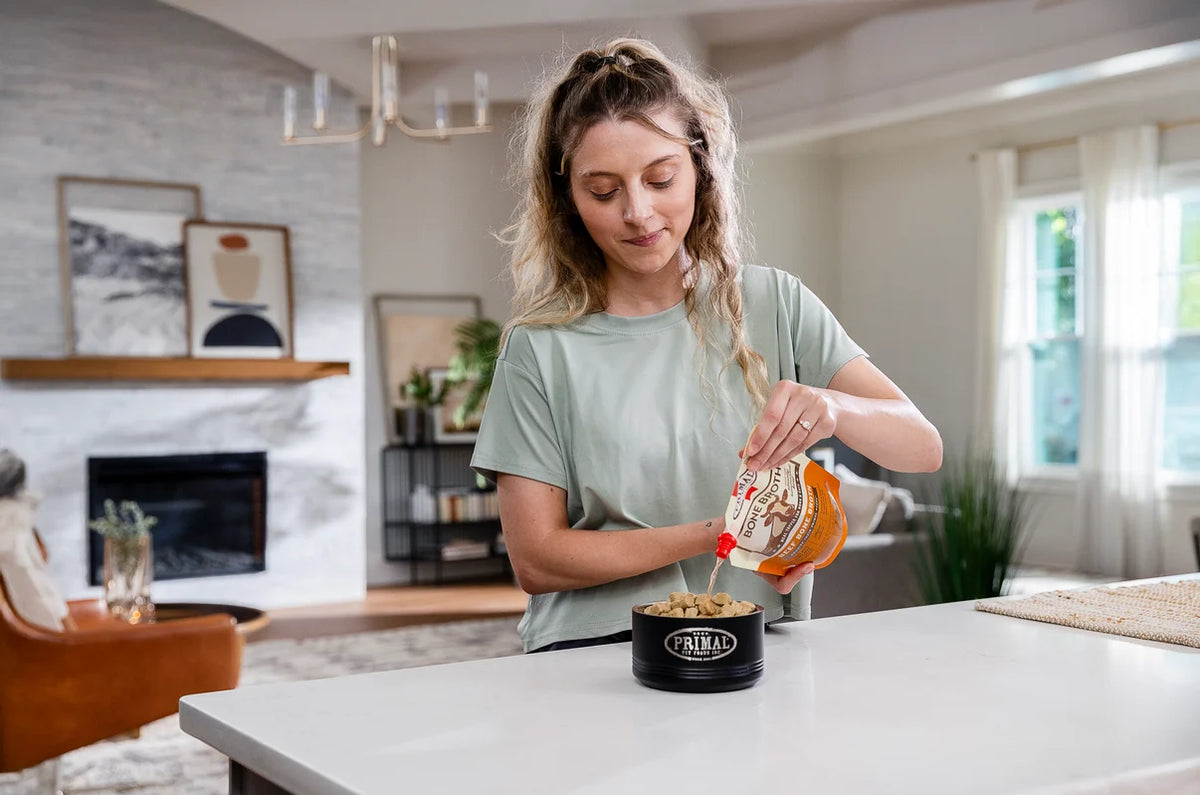 Primal Frozen - Chicken Bone Broth - Woofur Natural Pet Products