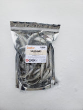 Load image into Gallery viewer, Woofur - Frozen Sardines