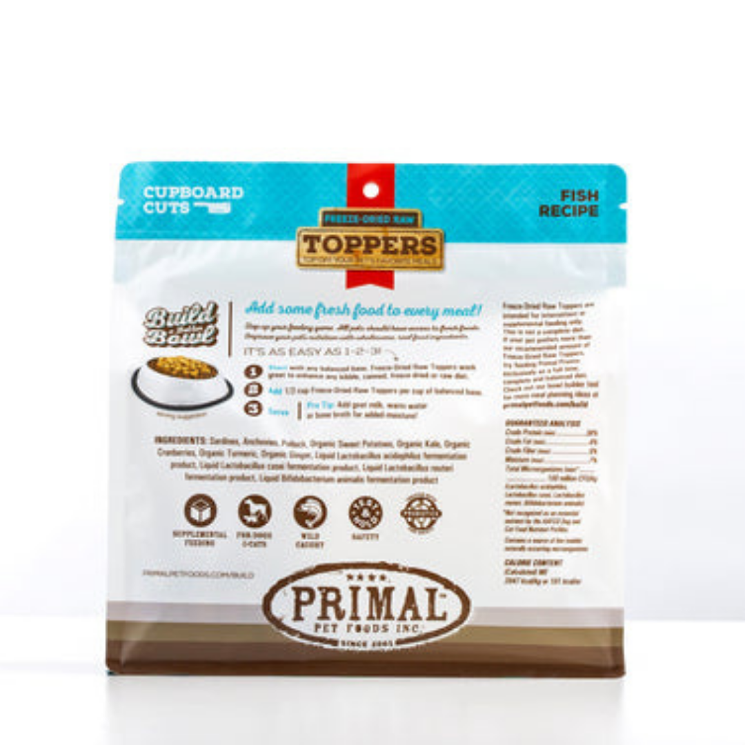 PRIMAL Fish Cupboard Cuts Topper Dog