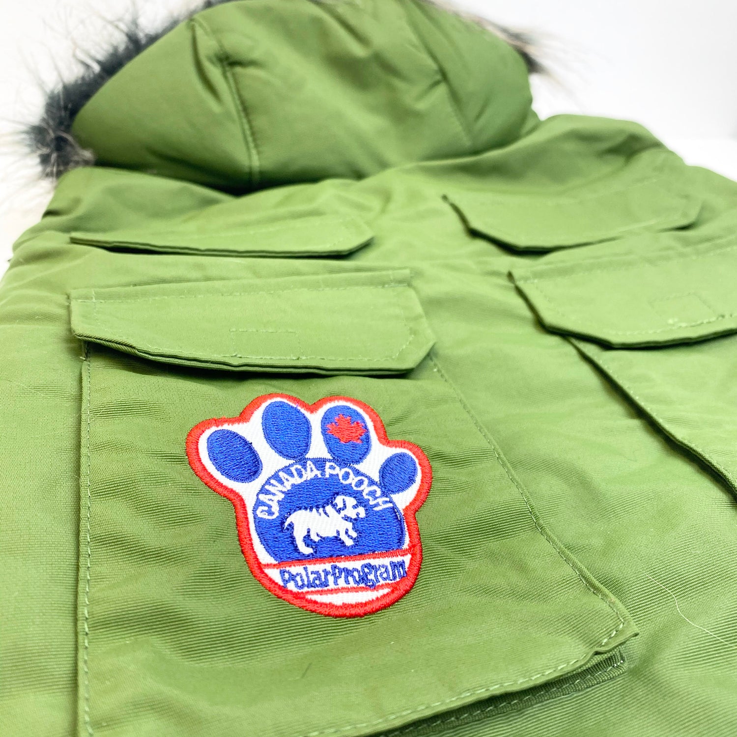Canada Pooch - Everest Explorer (Green)