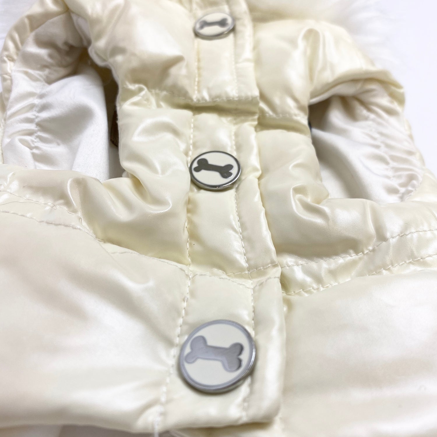 IsPet - Cream Jacket